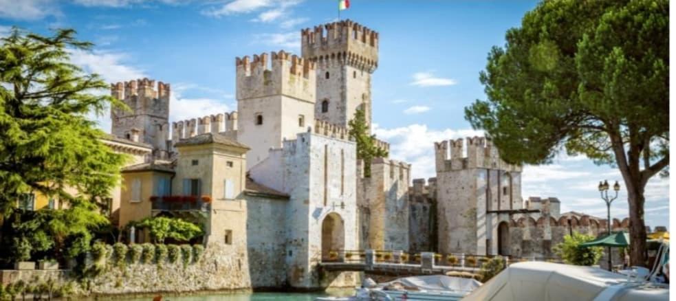 Hoya Apartment Sirmione Exterior foto